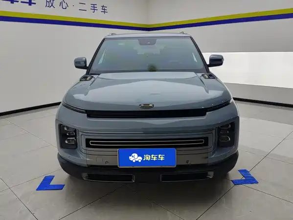 Geely ICON 2021