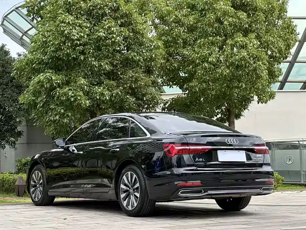 Audi A6L 2020