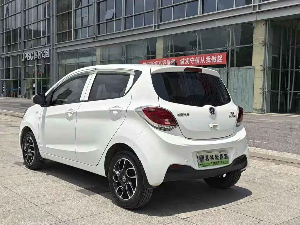 Changan Benben E-Star 2022 — фото 11