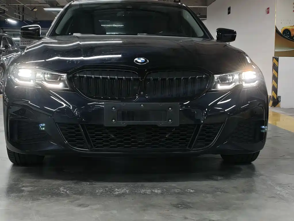 BMW 3 Series 2020