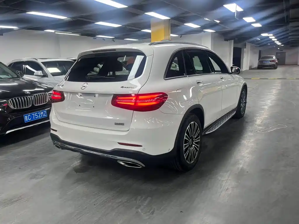 Mercedes-Benz GLC 2018 — фото 9