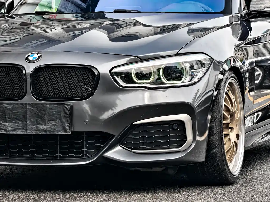 BMW 1 Series 2018 — фото 3