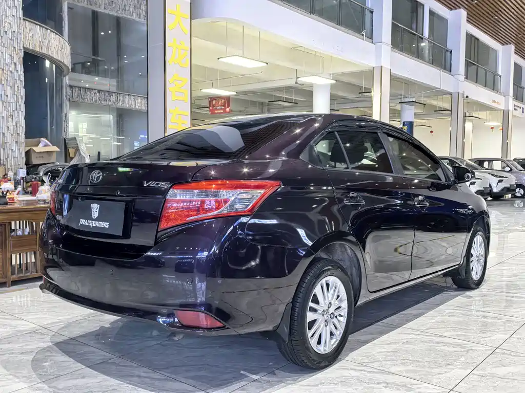 Toyota Vios 2016 — фото 8