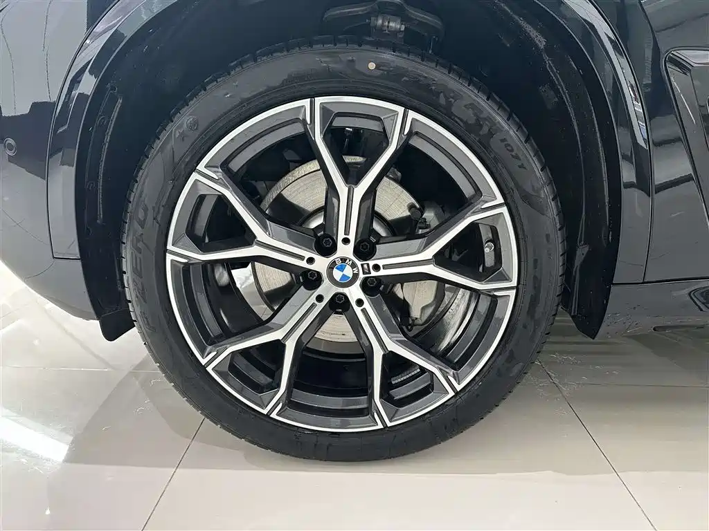 BMW X5 2025 — фото 5