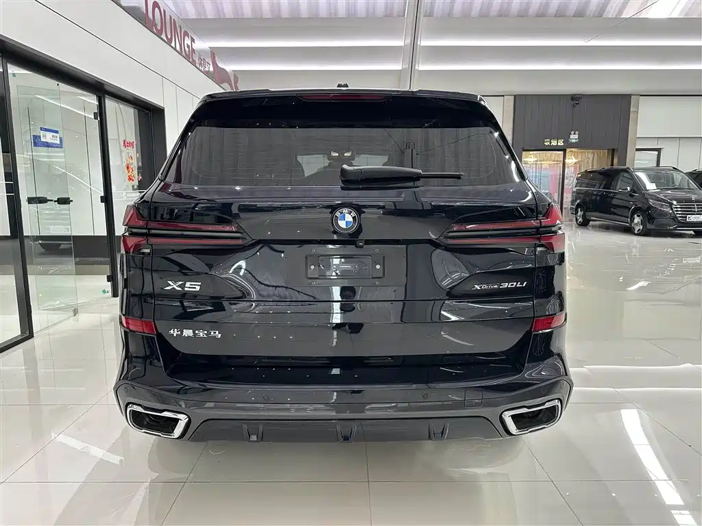 BMW X5 2025 — фото 23