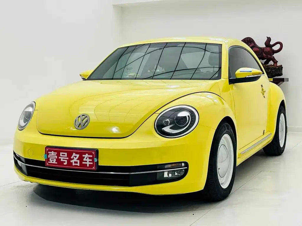 Volkswagen Beetle 2013 — фото 1