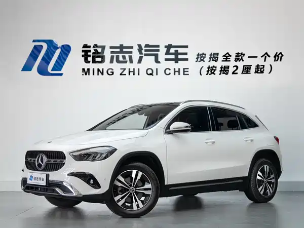 Mercedes-Benz GLA 2024