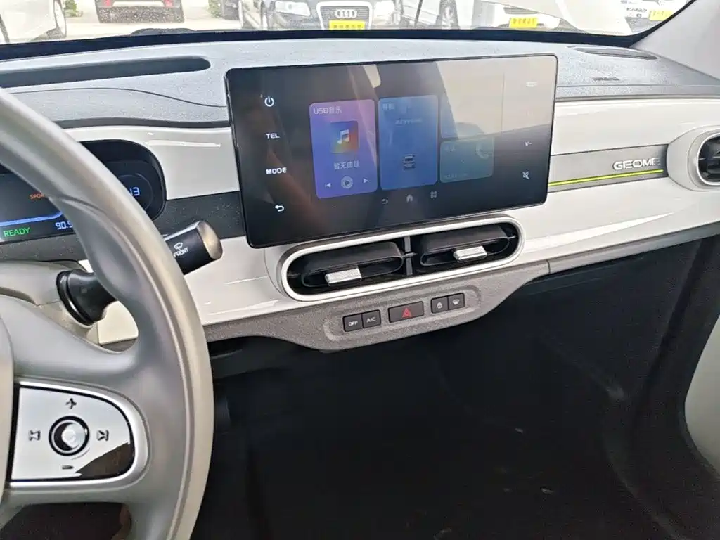 Geely Galaxy Panda 2026 — фото 13