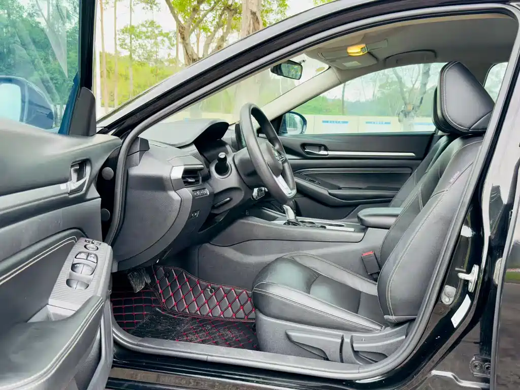 Nissan Teana 2022 — фото 10