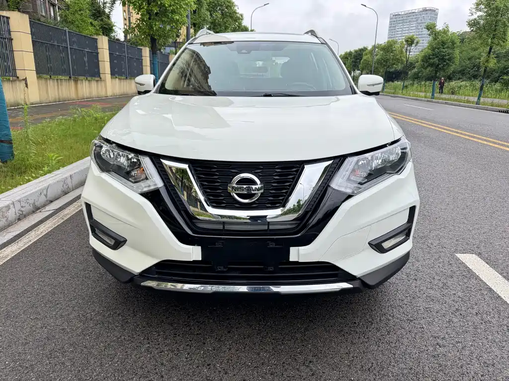 Nissan X-Trail 2020 — фото 2