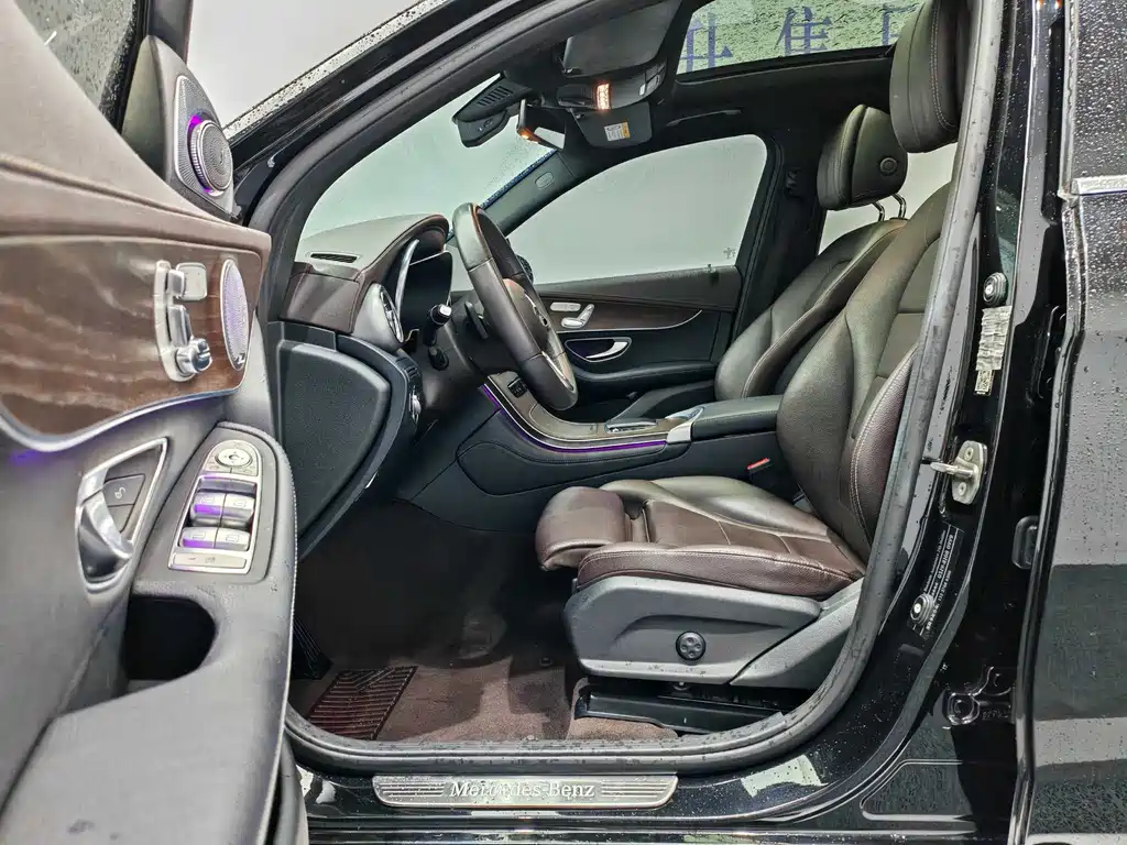 Mercedes-Benz GLC 2021 — фото 11