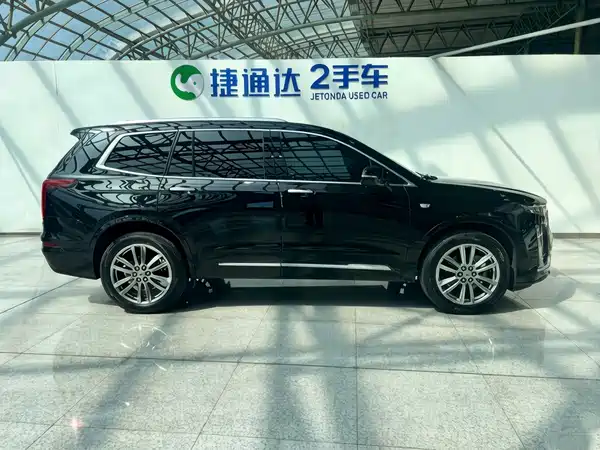 Cadillac XT6 2022