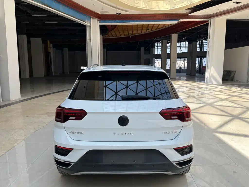 Volkswagen T-Roc 2022 — фото 5