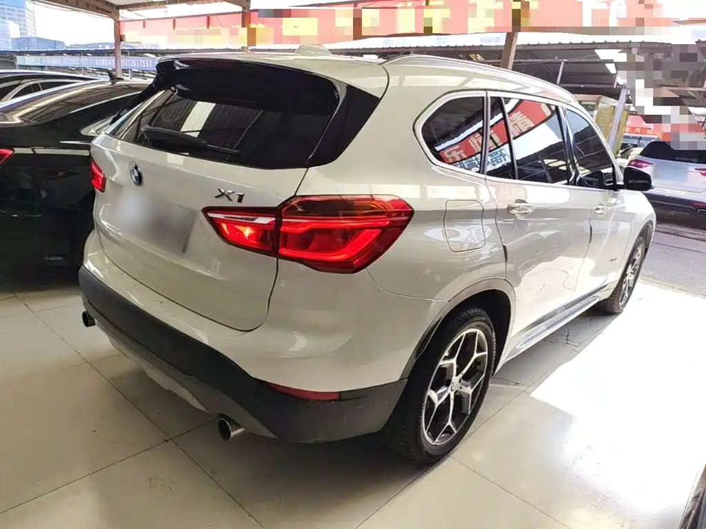 BMW X1 2018 — фото 7