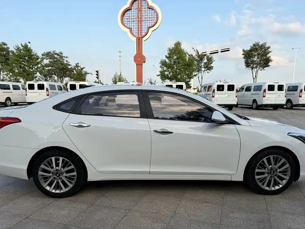 Hyundai Mistra 2018 — фото 8