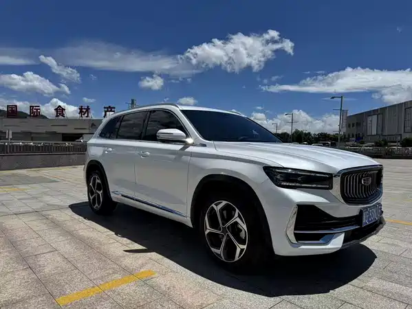 Geely Xingyue L 2022