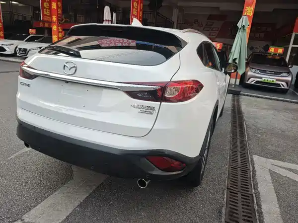 Mazda CX-4 2018