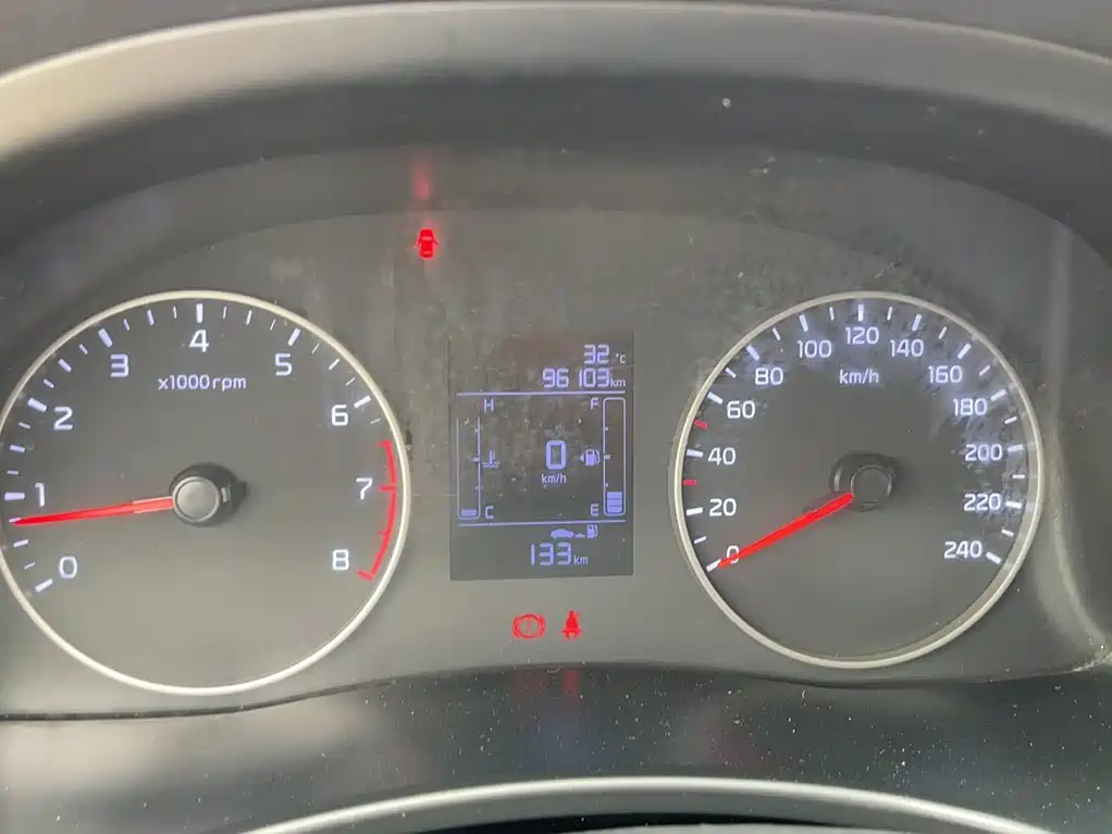 Kia Forte 2018 — фото 13