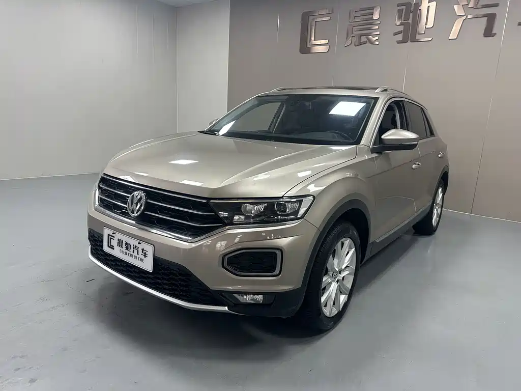Volkswagen T-Roc 2020 — фото 1