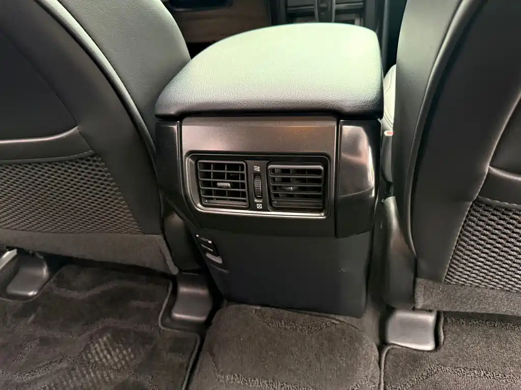 Toyota Prado 2017 — фото 18