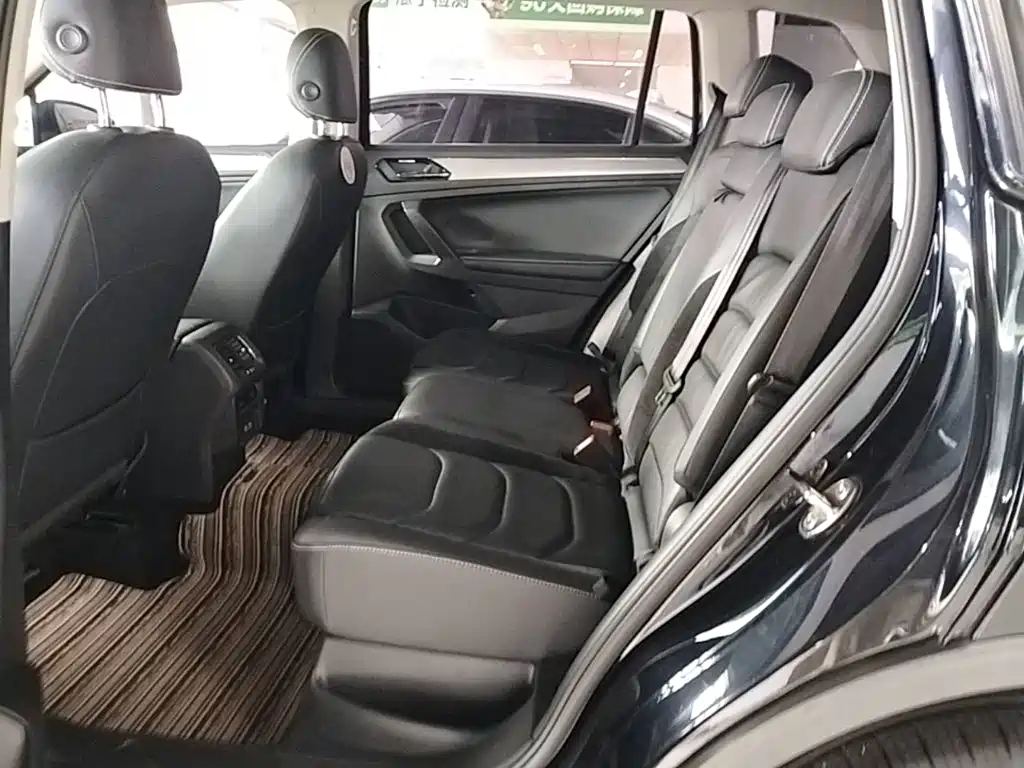 Volkswagen Tiguan L 2018 — фото 17