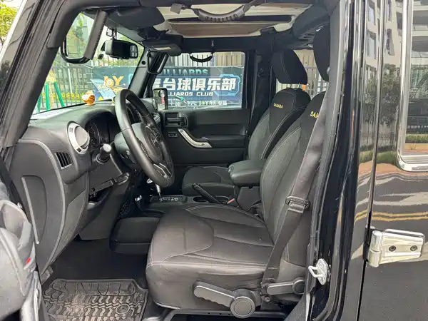 Jeep Wrangler 2014