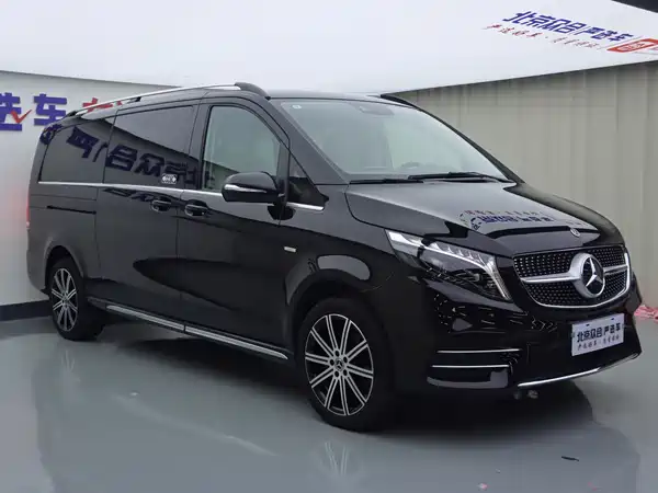 Mercedes-Benz V-Class 2024