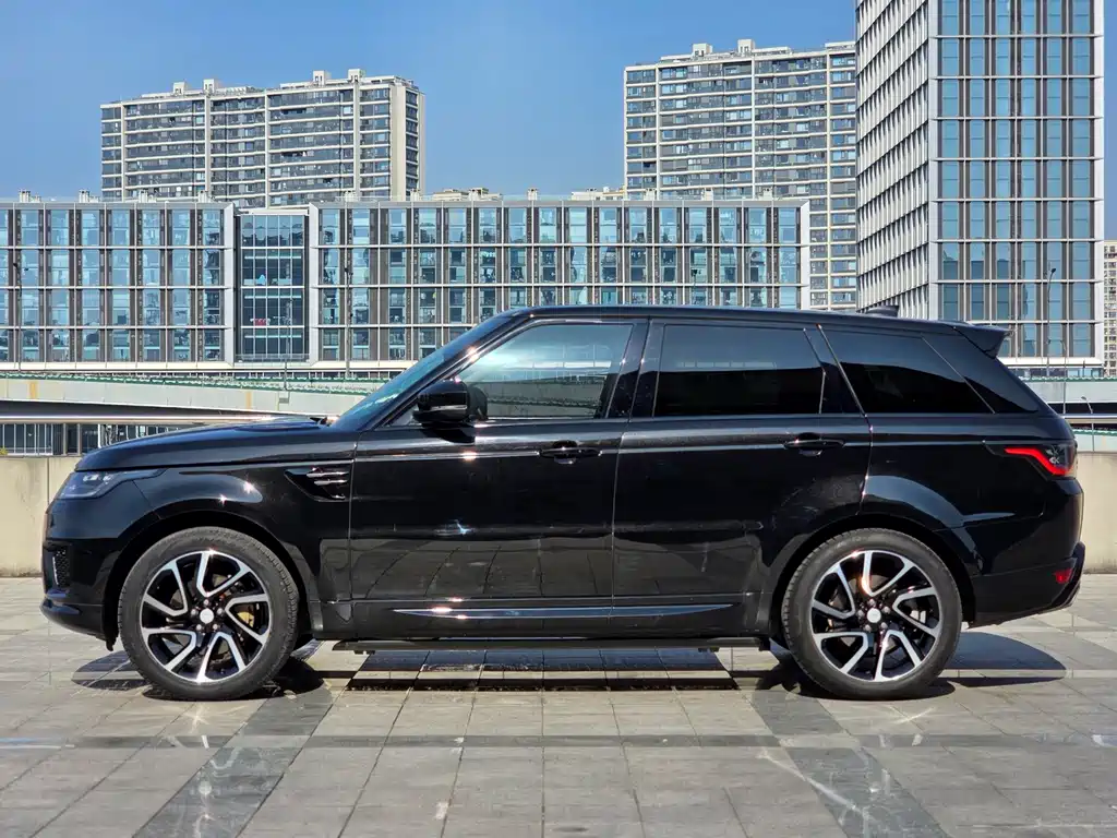 Land Rover Range Rover Sport 2018 — фото 3
