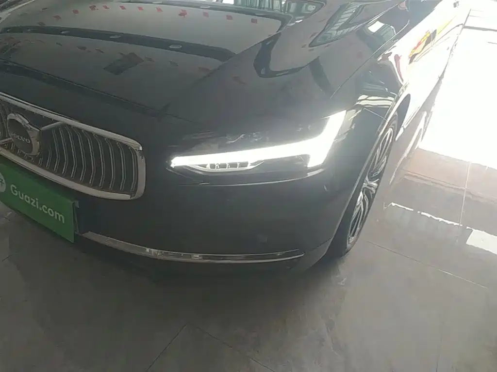 Volvo S90 2021 — фото 24