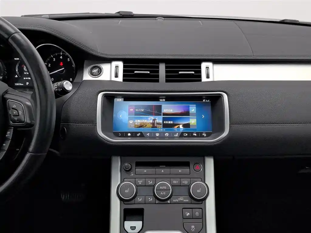 Land Rover Evoque 2018 — фото 12