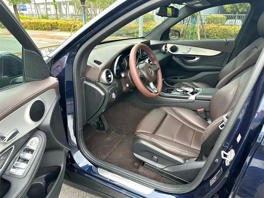 Mercedes-Benz GLC 2016