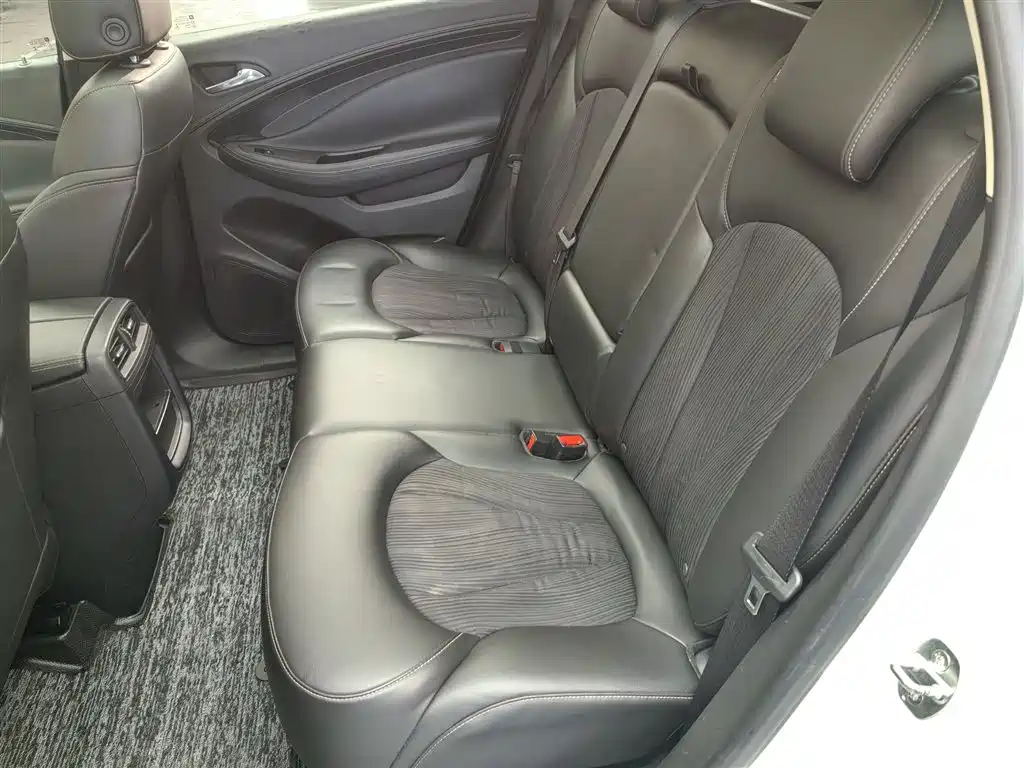 Buick Envision Plus 2016 — фото 22
