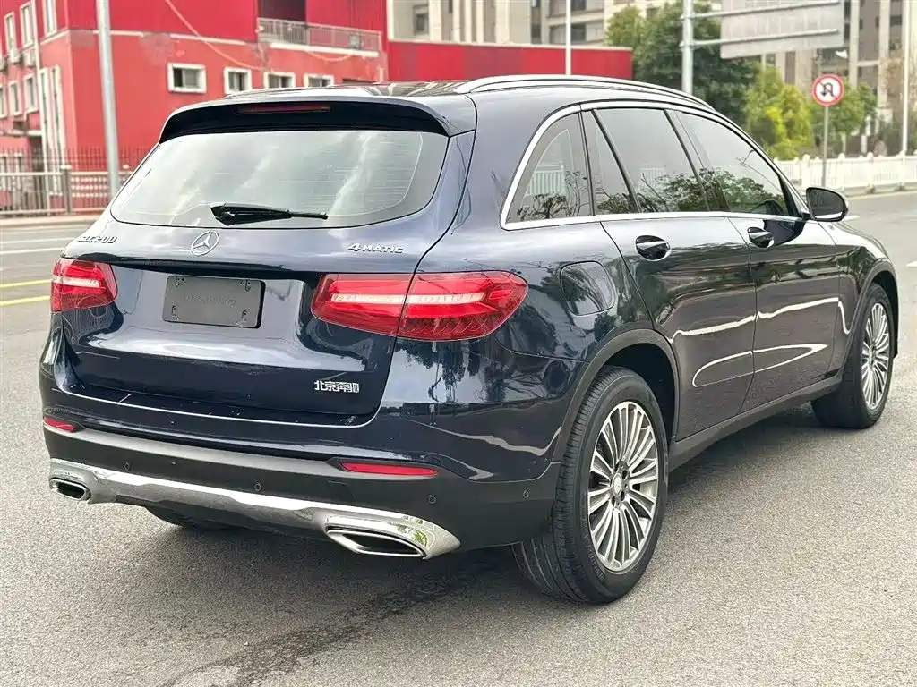 Mercedes-Benz GLC 2016 — фото 8
