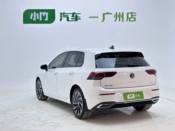 Volkswagen Golf 2023