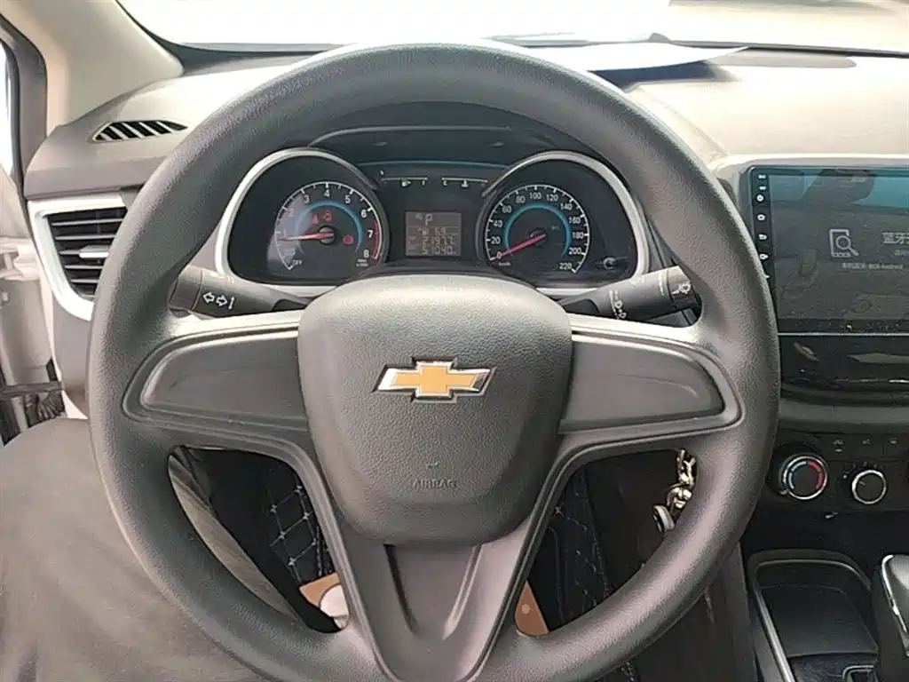 Chevrolet Cavalier 2018 — фото 11