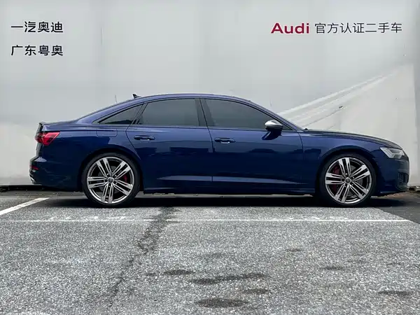 Audi S6 2021