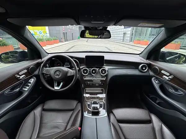 Mercedes-Benz GLC 2018