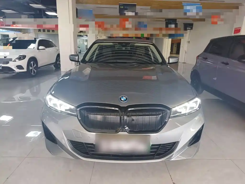 BMW i3 2023