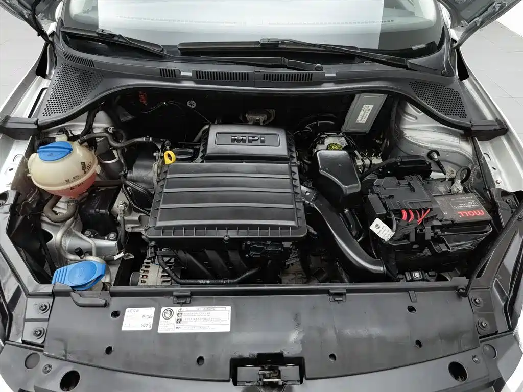 Volkswagen Santana 2014