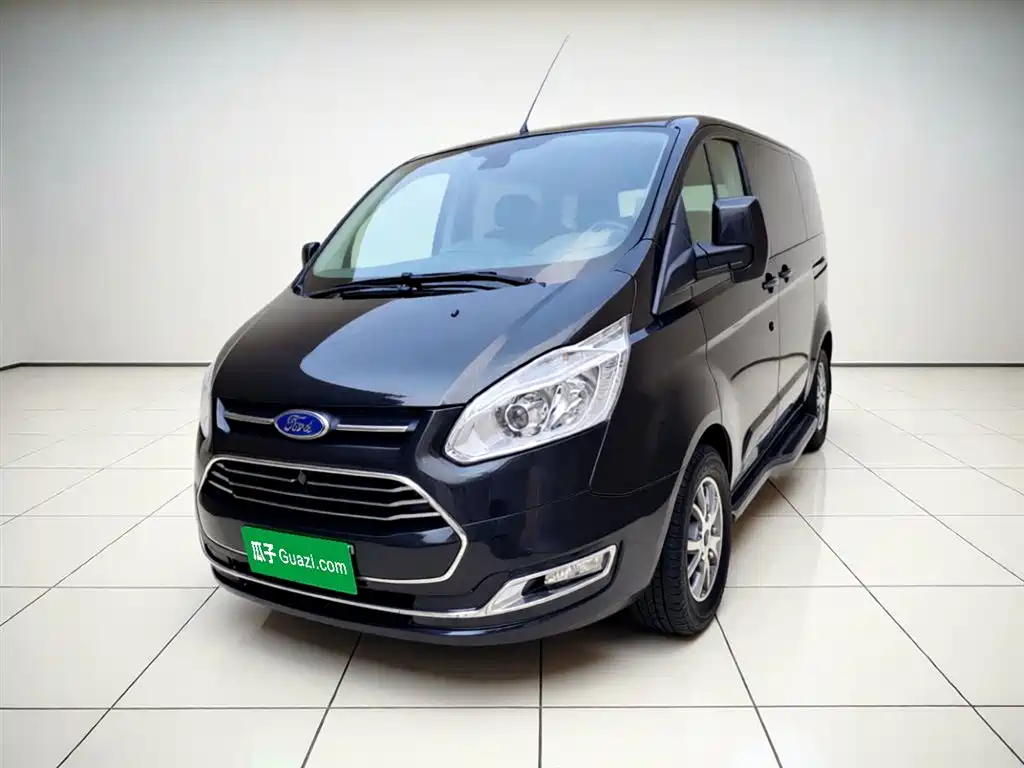 Ford Tourneo 2021