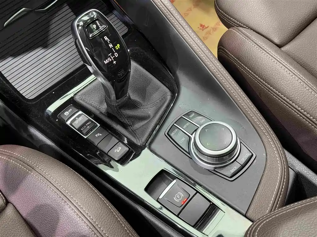 BMW X1 2020 — фото 9