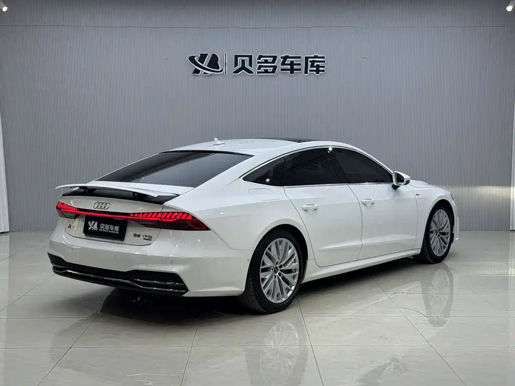 Audi A7 2021 — фото 5