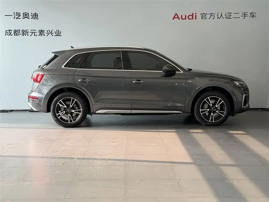Audi Q5L 2022 — фото 3