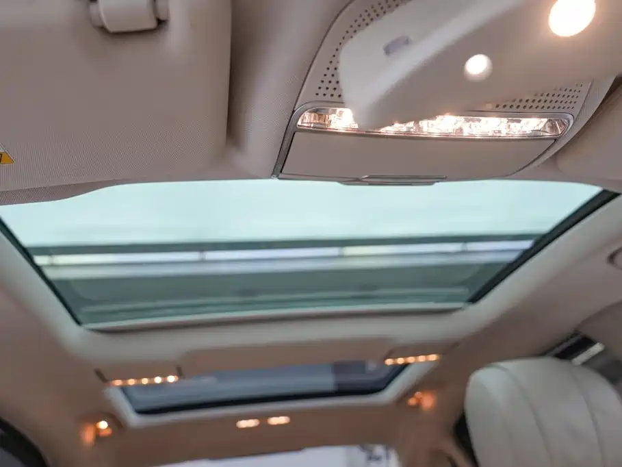Mercedes-Benz Maybach S-Class 2018 — фото 14