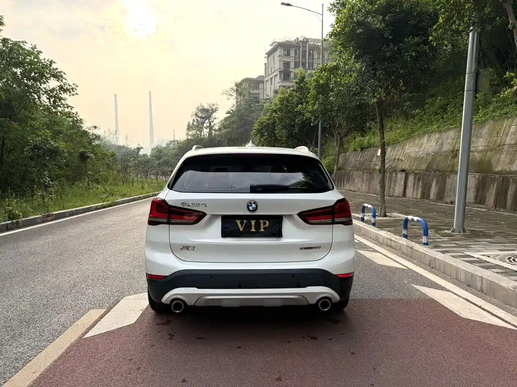 BMW X1 2020 — фото 12