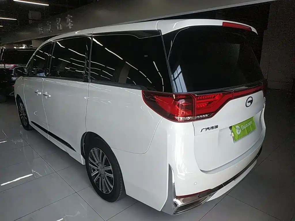 GAC Motor Trumpchi M8 2022 — фото 5