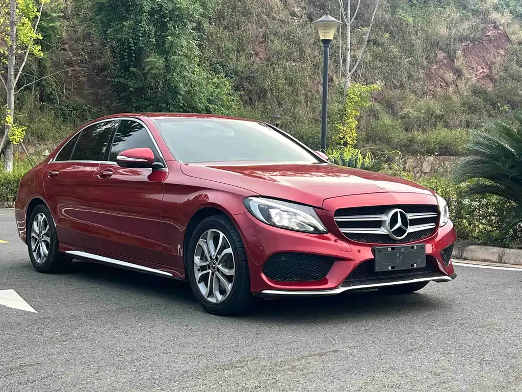 Mercedes-Benz C-Class 2018
