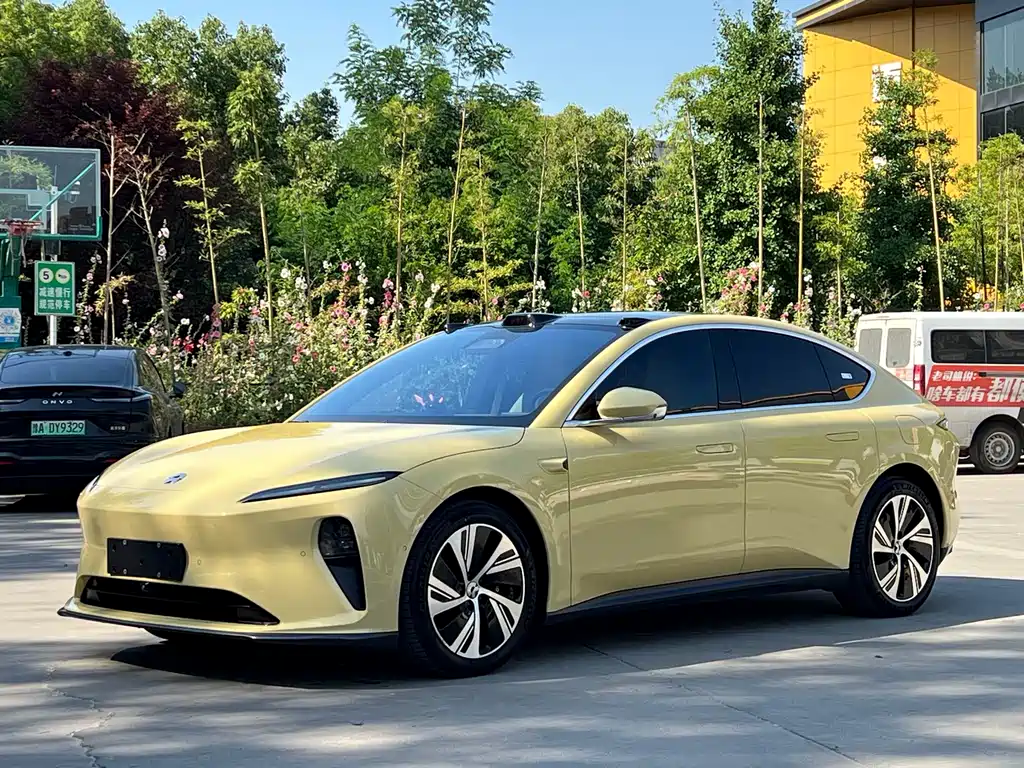 NIO ET5 2023