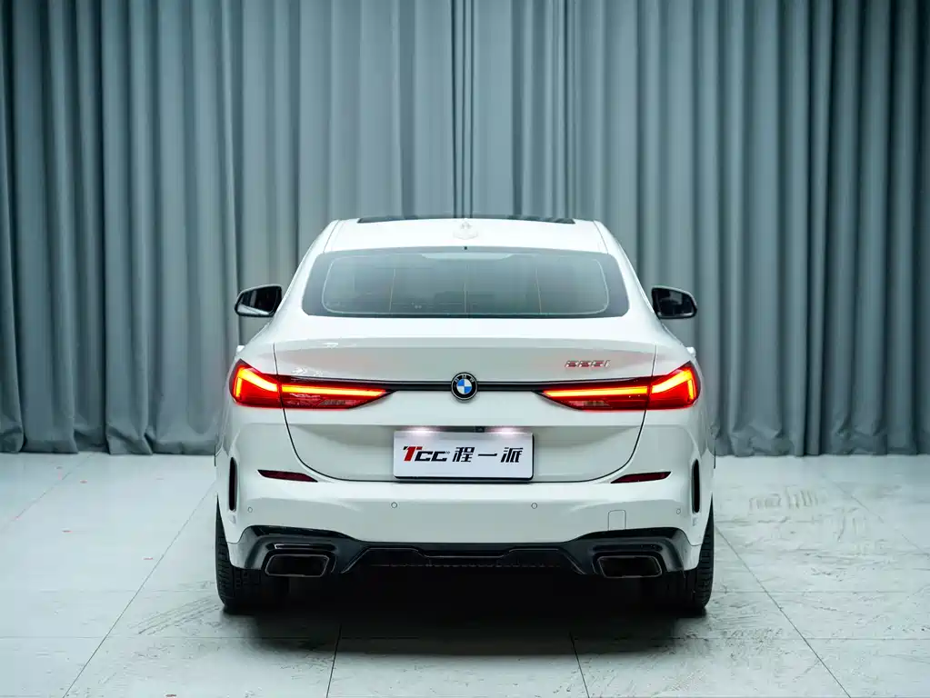BMW 2 Series 2021 — фото 11