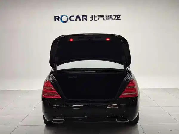 Mercedes-Benz S-Class 2013